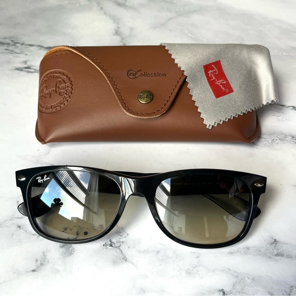 Ray-Ban Light Grey Gradient Original Wayfarer Collection